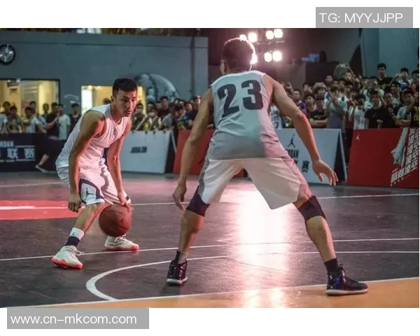 头盔哥与吴悠的巅峰对决谁能笑到最后揭开胜负之谜